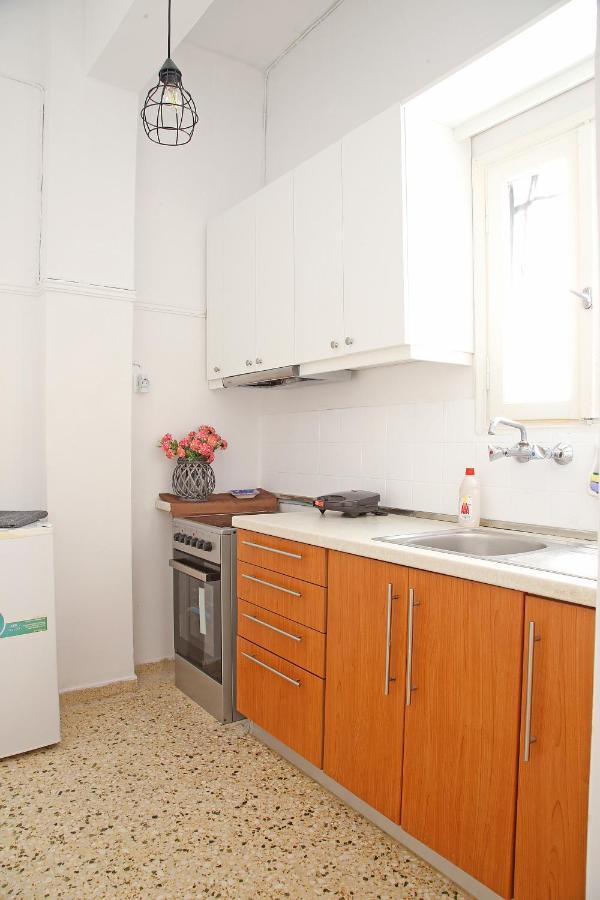 Renata Room By The Sea Near Airport Artemida  Exterior photo